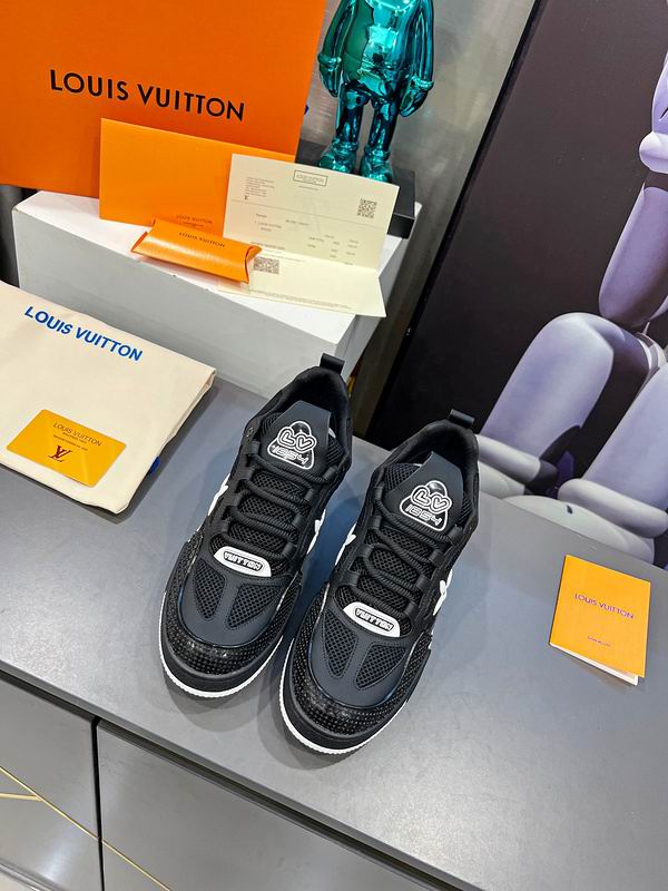 Louis Vuitton Sneaker