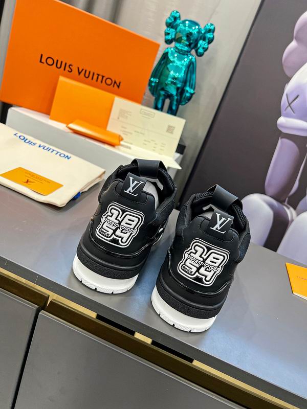 Louis Vuitton Sneaker